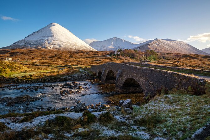 5-Day Isle of Skye, Loch Ness & Inverness From Edinburgh - Day one: The Kelpies, Stirling country, Glencoe, and Oban