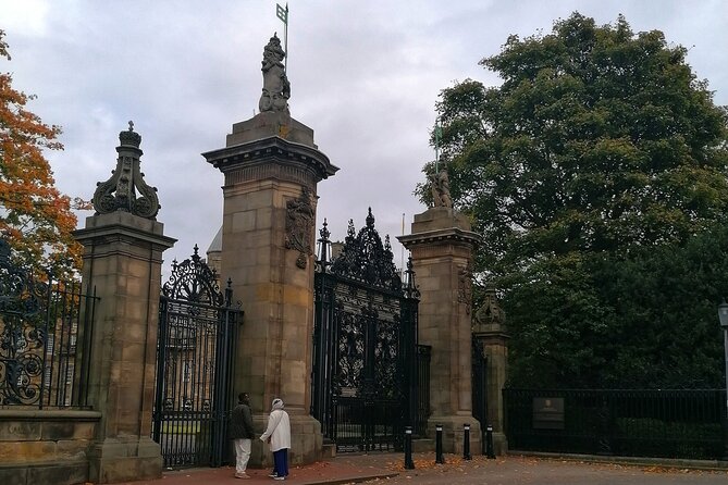 A History of Witchcraft in Edinburgh: A Self-Guided Audio Tour - The Scottish Parliament and the route uphill