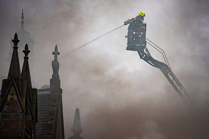 A life less narrow, the Genius of Harry Potter & Edinburgh Castle - What the private format really adds