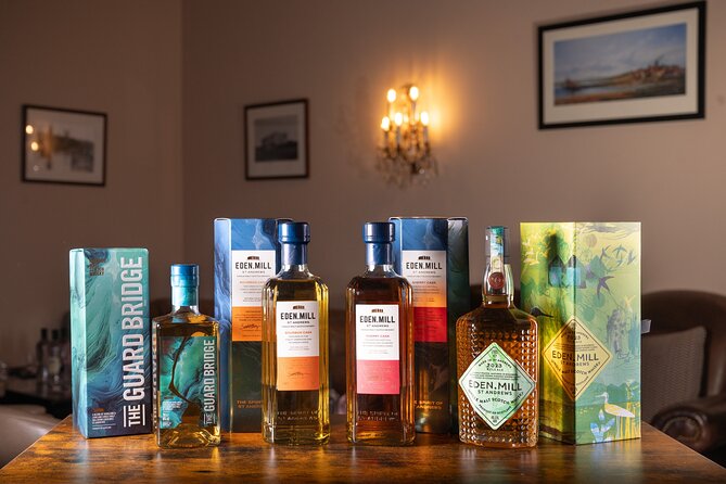 Barrel-top whisky tasting in St Andrews - The highball gives the tasting an easy start