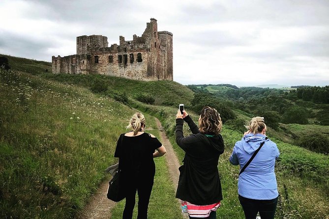Beyond Edinburgh (Half Day Tour) - How much can you really see in five hours?