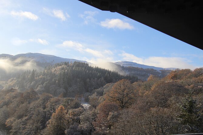 Bungee jump from 40 meters in the stunning valley of Killiecrankie, Scotland - A 40-meter leap above the River Garry