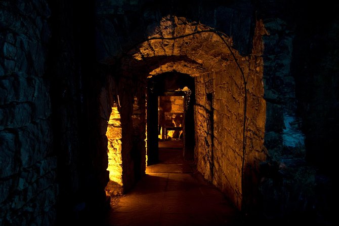 City of the Dead Underground Vaults (Day) - Entering Edinburgh’s forgotten underground