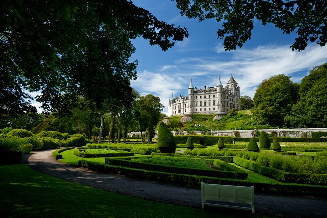 Dunrobin Castle and Easter Ross Small Group Tour from Inverness - Dornoch: lunch, cathedral, and a change of pace