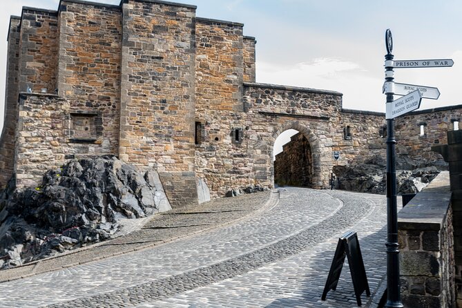 Edinburgh Castle: Guided Walking Tour with Entry Ticket - What $51.32 buys you