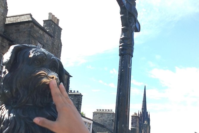 Edinburgh City Walking Tour, Discover Old Town, Royal Mile with a Local Expert! - Medieval Edinburgh Beyond the Grand Facades