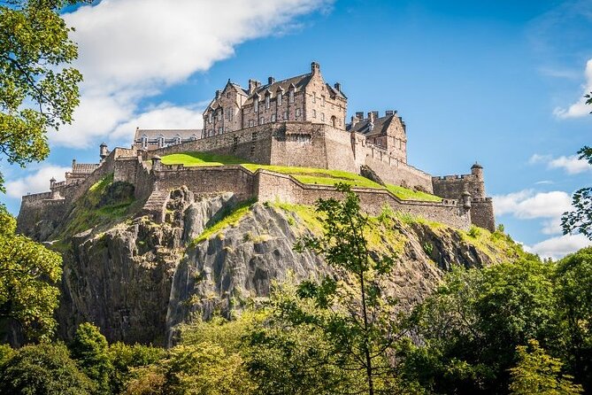 Edinburgh Custom Private Walking Tour With A Guide (Private Tour) - Starting near your accommodation
