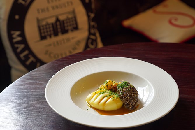 Edinburgh Food & Drink Tour with EatWalk Tours - Dietary needs and drink choices