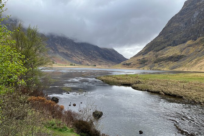 Edinburgh: Glenfinnan Viaduct, Glencoe & Fort William - The driver guide can make or break the long ride