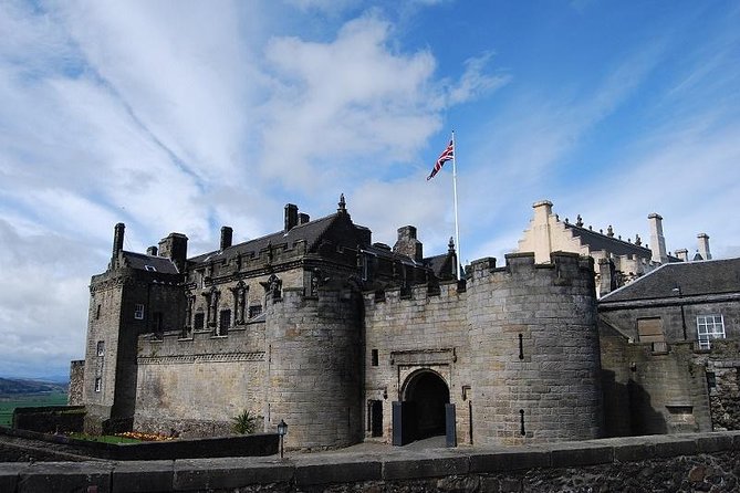 Edinburgh: Loch Lomond, Stirling Castle and the Kelpies Day Tour - Through the Trossachs, Scotland in miniature