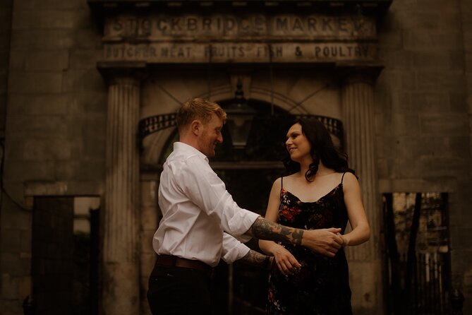 Edinburgh Photo Shoot - capture your memories ! - Posing help makes the short session worthwhile