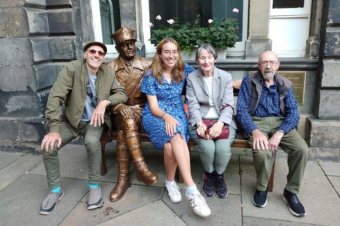 Edinburgh: The People's Story - Private Walking Tour - Why the people of Edinburgh make the best guides