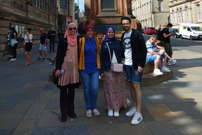 Edinburgh: The People's Story - Private Walking Tour - Mercat Cross and the story of the unicorn