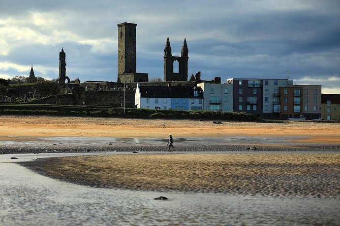 Edinburgh to St Andrews private driving tour - Crail Harbour and the Fife coast