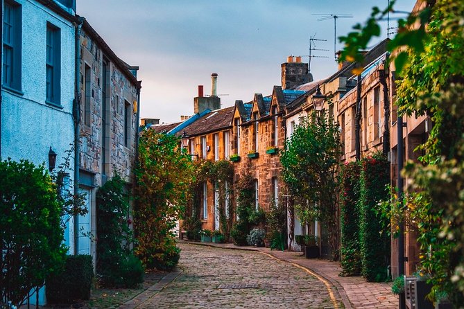 Edinburgh Tour Half Day - A closer look at the guide