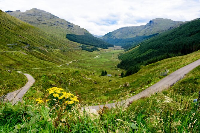 Edinburgh: West Highlands Privately Guided Day Tour in Luxury MPV - Kilchurn Castle and the strange island on Loch Awe