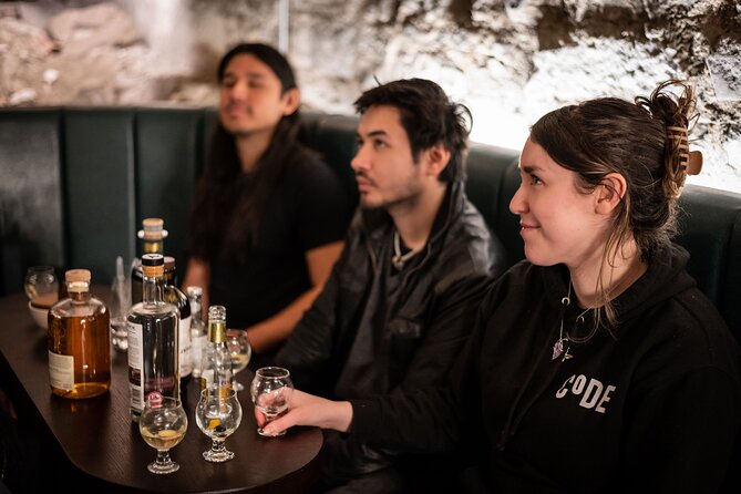 Evolution of Gin and Underground Gin Tasting in Edinburgh | 1hr - Why the small group changes the experience