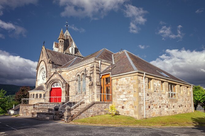 Exclusive Loch Ness & Glencoe Private Tour - What the private vehicle adds