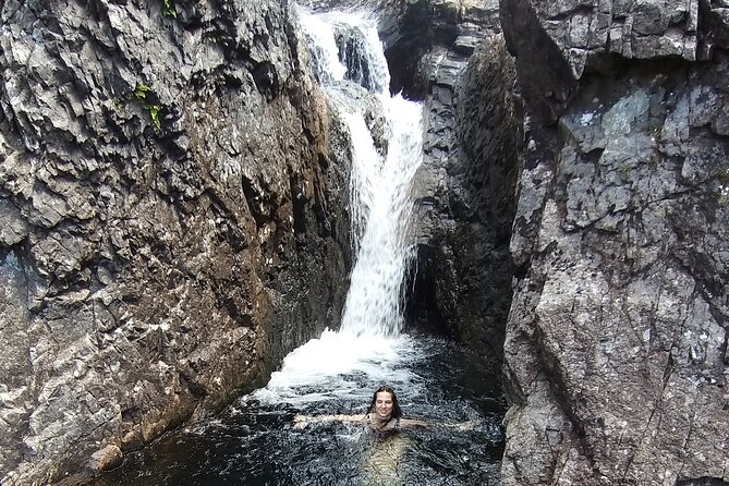 Full-Day Private Guided Shennachies Road to Isles and Skye Tour - Loch Ness and the Urquhart Castle viewpoint