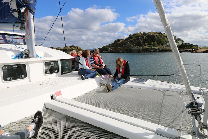Full Day Sailing Trip - Inchgarvie and Inchcolm Island on the route