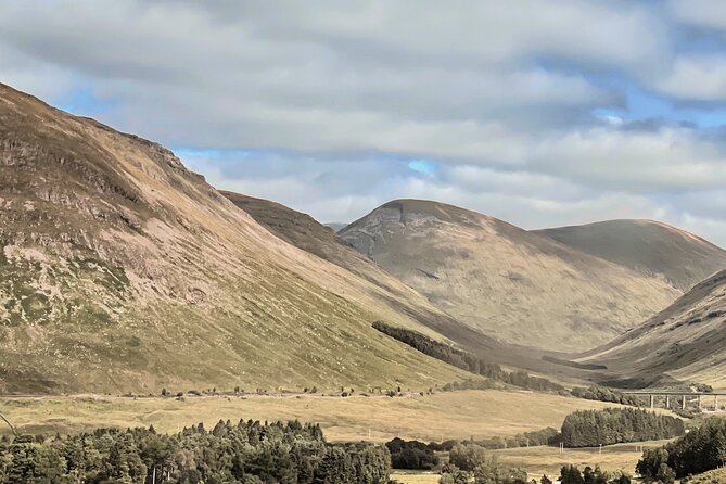 Glenfinnan Viaduct Glencoe Fort William Private Tour Glasgow - Coffee, Highland coos, and a taste of Perthshire