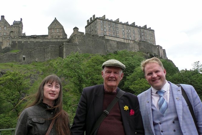 Guided Edinburgh Private Walking Tour - The closes and wynds of the Old Town