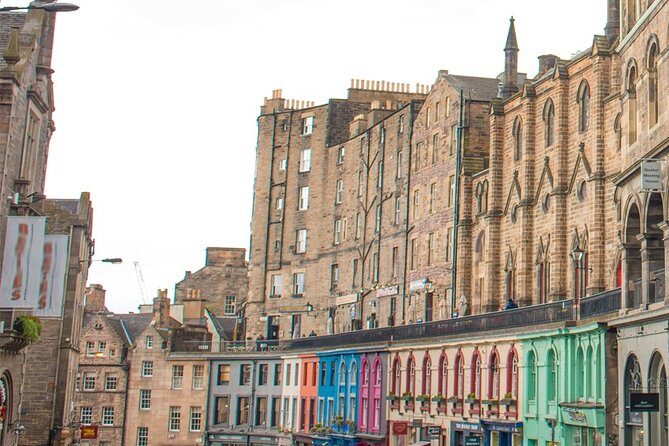 Harry Potter’s Edinburgh: A Self-Guided Audio Tour - Victoria Street, shops, and room to wander