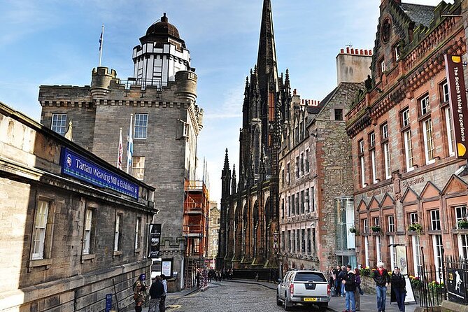 Harry Potter’s Edinburgh: A Self-Guided Audio Tour - Greyfriar’s Kirkyard and the familiar names
