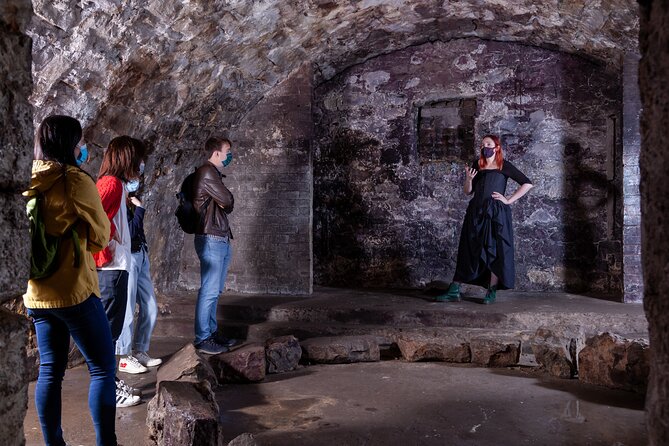 Haunted Vaults Walking Tour in Edinburgh - Entering Edinburgh’s vaults