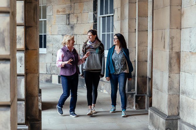 Highlights & Hidden Gems With Locals: Best of Edinburgh Private Tour - Edinburgh Castle and Castle Rock: a dramatic opening view