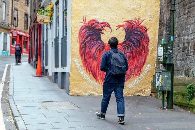 Highlights & Hidden Gems With Locals: Best of Edinburgh Private Tour - Closes, cemeteries, and side streets worth slowing down for