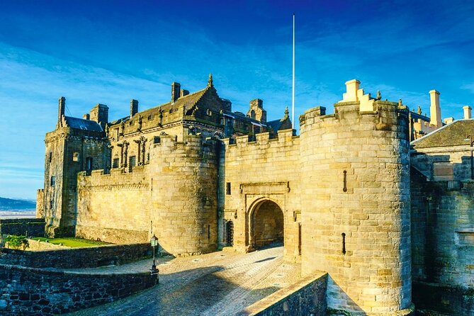 Highlights of Scotland Custom Private Tour from Edinburgh - Stirling Castle rewards a serious visit