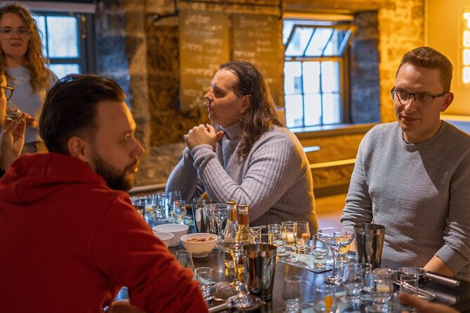 Holyrood Distillery Gin Tasting Experience - Why Holyrood focuses on modern Scottish gin