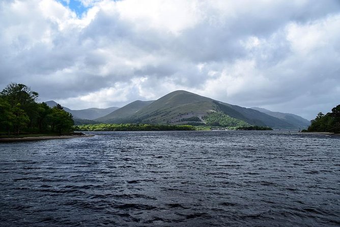 Inverary Castle & Loch Lomond Tour - Lunch and a Walk in Inveraray