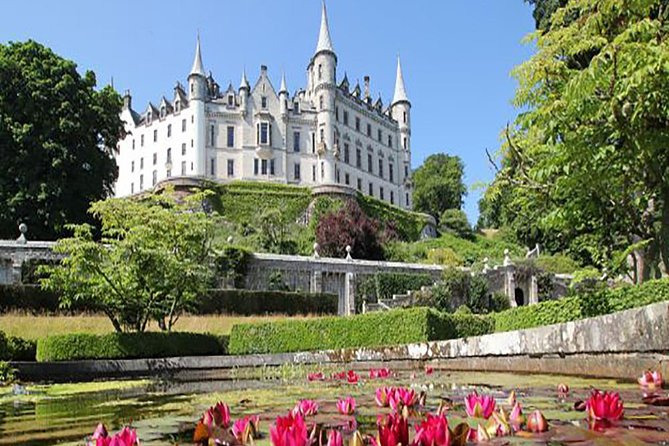 INVERGORDON PORT Tour Dunrobin, Dornoch & Distillery - Dunrobin Castle, gardens, and falconry