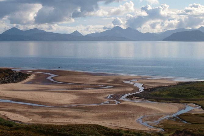 Inverness: Applecross, Loch Carron & the Wild Highlands - Climbing the Bealach na Ba