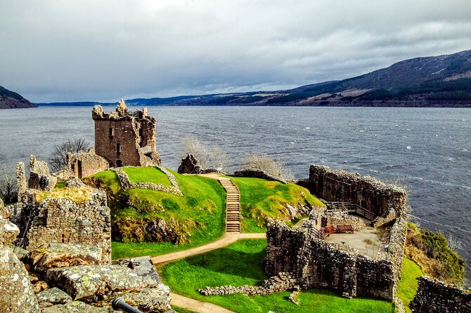 Inverness Highlands Bucket List Tour - The guides shape the experience