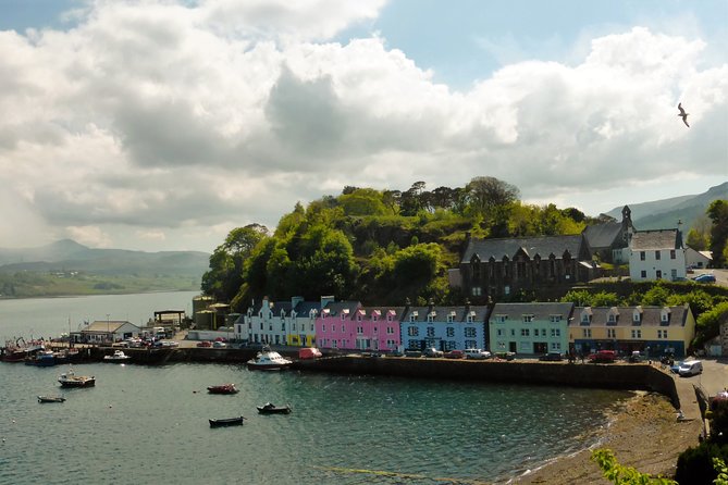 Isle of Skye Day Trip from Inverness - Kilt Rock gives you a quick Skye payoff