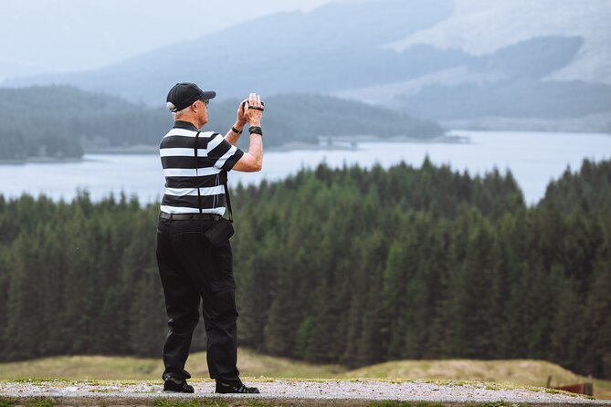 Loch Ness and the Highlands Experience Bus Tour from Edinburgh - What the guide adds to a long day