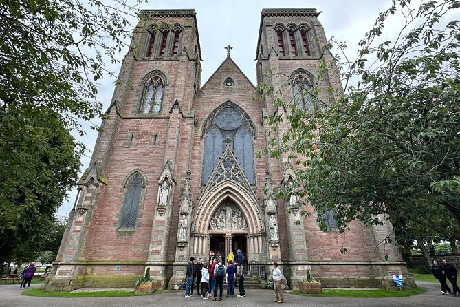 Loch Ness Tour: Day Trip to Loch Ness, Outlander Sites and More - Urquhart Castle and the first Loch Ness views
