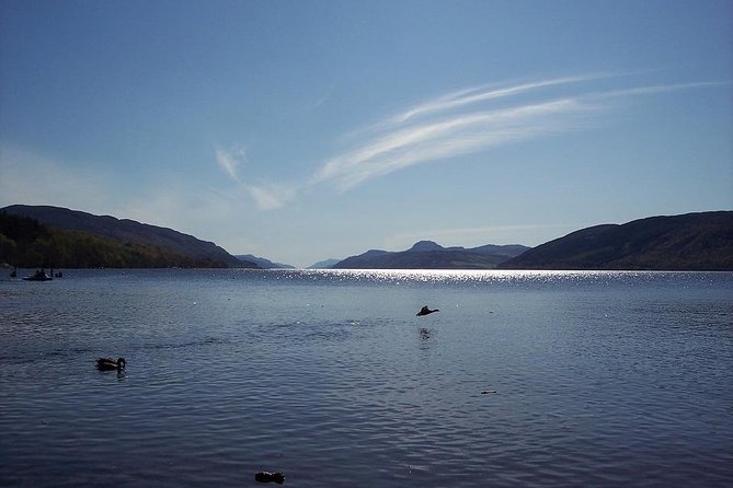 Loch Ness Urquhart Culloden Clava Cawdor Whisky tasting Inverness - A one-hour cruise from Dochgarroch Lock