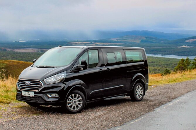 Luxury Private Tour of The Highlands & Loch Ness from Edinburgh - Forth Bridges and the Kelpies: a strong start from Edinburgh