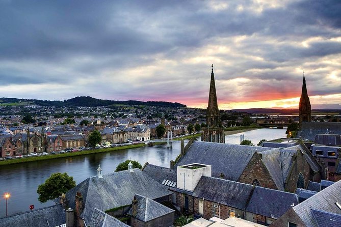 Luxury Transfer Service | Edinburgh to Inverness - The scenery and the case for planned stops