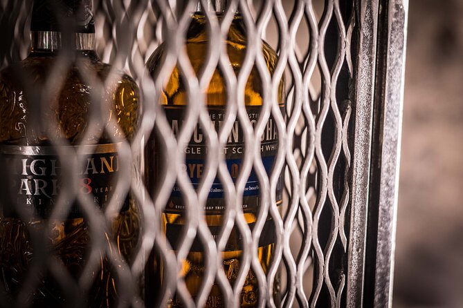 Luxury Whisky Tasting in Edinburgh's Underground Vaults | 90min - Should you book The Lost Close whisky tasting?
