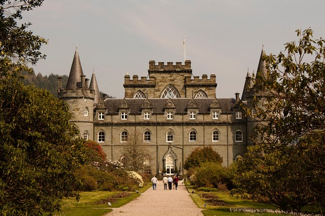 Oban, Glencoe, Highlands Lochs & Castles Small Group Day Tour from Glasgow - Starting at Buchanan Bus Station