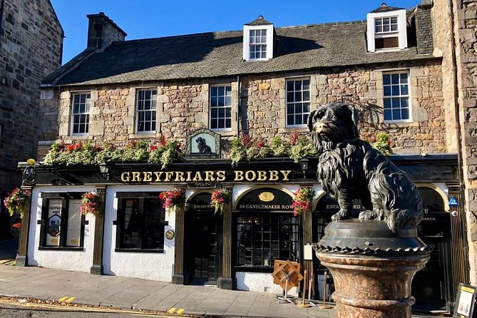 Old Edinburgh Private Walking Tour - Lady Stair’s House and the Royal Mile’s side streets