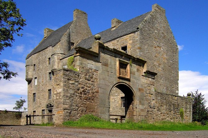 Outlander Day Tour - Midhope Castle and the Lallybroch connection