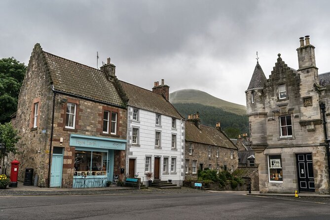 Outlander Filming Locations Day Tour from Edinburgh - Culross, where Cranesmuir feels real