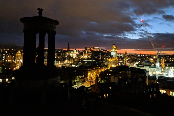 Panoramic Running Tour of Edinburgh - A palace, an old hanging site, and Edinburgh stories
