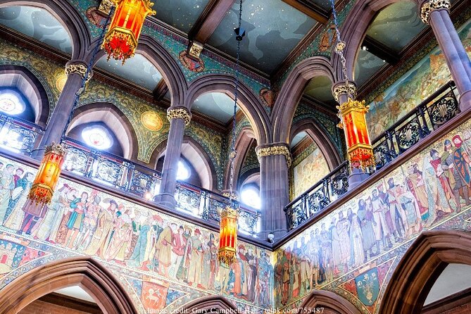 Private 4h Walking Tour in Edinburgh with Edinburgh Castle Tour - St Giles’ Cathedral and the heart of the Old Town